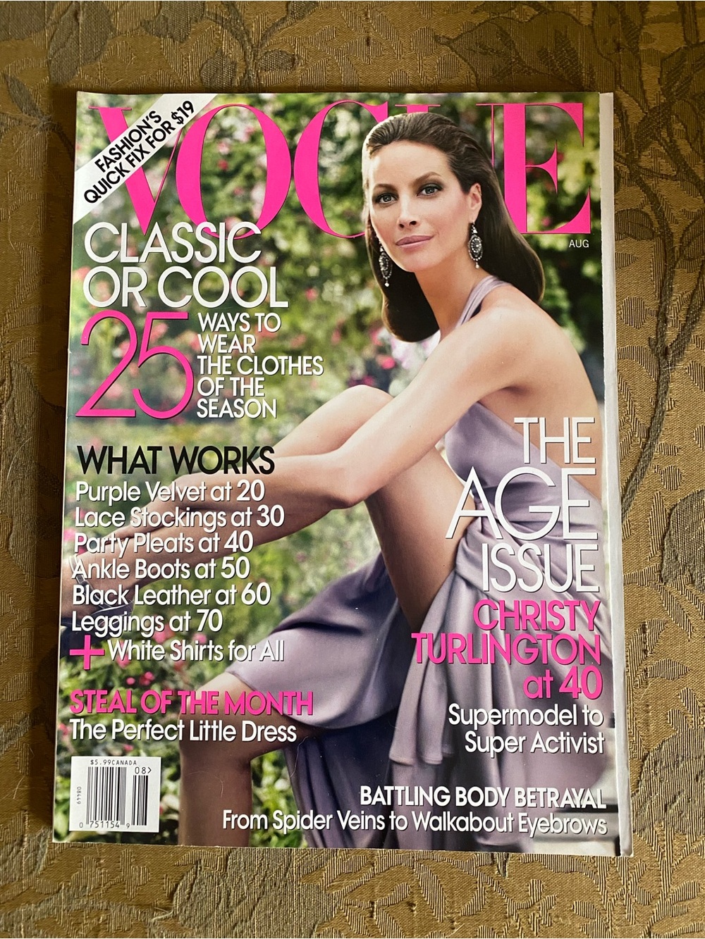 Vintage 2009 Vogue Magazine featuring Christy Turlington on cover.